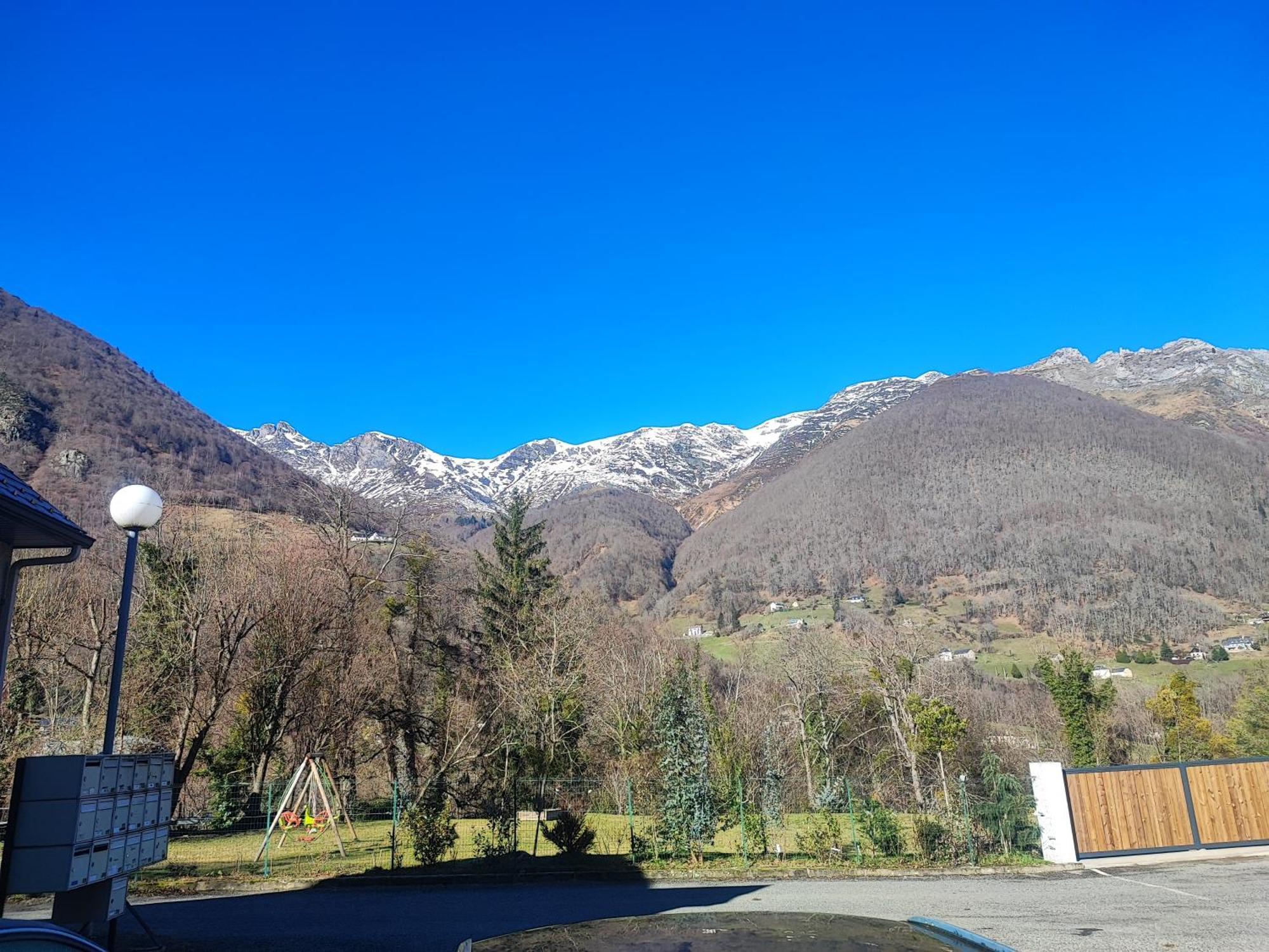 l'orée du bois appartement t3 Cauterets Exterior foto